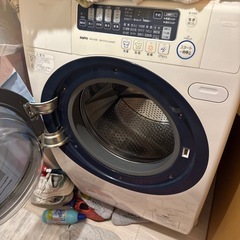 ドラム式洗濯機の画像