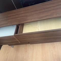キャビネット　収納棚の画像