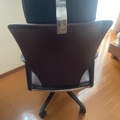 イトーキ製　高機能オフィスチェアの画像