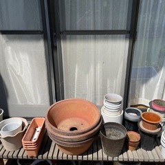 植木鉢　50点ほどまとめての画像
