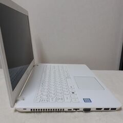 【お取引中です】Gateway　15インチ　core i3　8GB　SSD　カメラ　Wi-Fi　Bluetooth　マルチ　テンキー　Microsoft office2021　Windows11　の画像