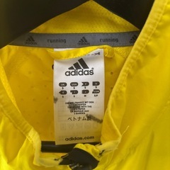 【古着】adidasアディダス　ジャージ　スポーツウェア　Mサイズ　ランニング　通気性抜群　メンズの画像