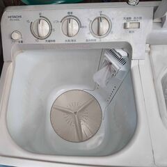 【譲り先決まりました】逗子 日立 2槽式 洗濯機 PS-H45L 洗濯容量4．5kg お知らせブザー搭載 （幅）75.0cm（高さ）89.3cm（奥行）42.5cm 約23kg 脱水容量5kg（ちょっと大きめ脱水槽）フラットデザイン 水流2段切換 水位自在 ヘルツフリーの画像