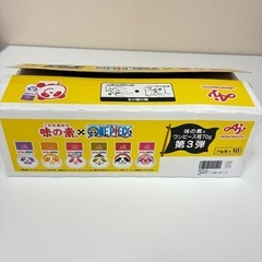 新品⭐️味の素　70g×10瓶　ワンピースの画像