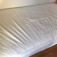 【先着】無印良品 木製シングルベッド(ベッド下の収納付き)の画像