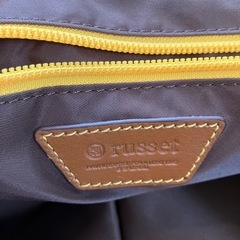 russet トートバッグの画像