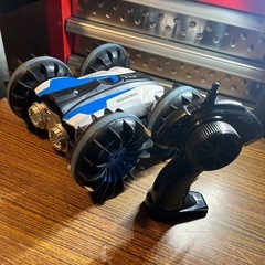 ラジコンカー 充電式 360度回転 リモコンカー RCカー オフロードカー の画像