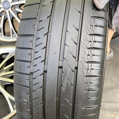タイヤ、ホイールの画像