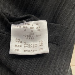 メンズスーツ3点セットの画像