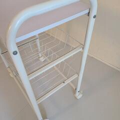 ディノス★キッチンワゴン★ホワイト★白★キャスター付き 3段 ★おしゃれの画像