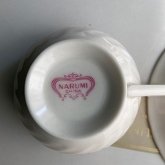 ［お取引き中]ティーカップセット　NARUMIの画像