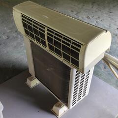 2011年式エアコンパナソニックCS-25MZE8-Wの画像