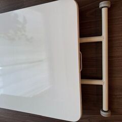 昇降テーブル　折りたたみの画像