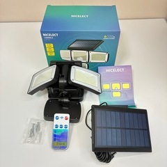 新品⭐️ソーラーライト 屋外 IP65防水 分離型 人感センサー　自動点灯　明るいの画像