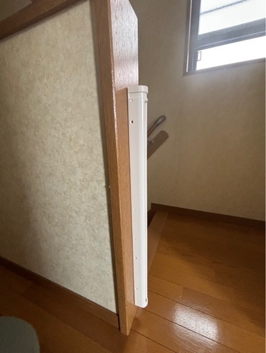 ベビーゲート　釘使用　
