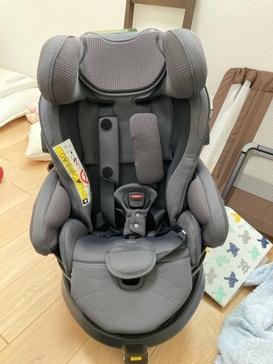 最上位モデル　Aprica (アップリカ) フラディア グロウ ISOFIX セーフティ プラス プレミアム