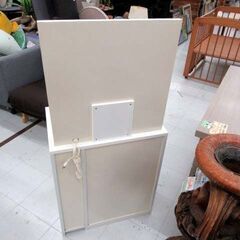 使用感あり ドレッサー 幅60×奥行40×高さ125cm 椅子付き コンセント通電確認済み エナメル調 ホワイト系 苫小牧西店の画像