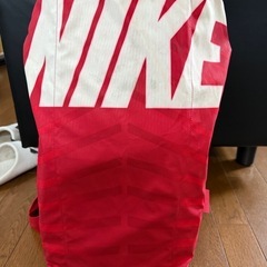 ①NIKEボストンバックの画像