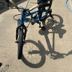 子供用自転車　低学年くらいマウンテンバイク？の画像