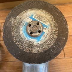 電動工具 ディスクグラインダ makita マキタ 9520L100mm100V の画像