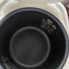炊飯器の画像