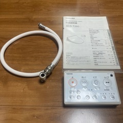 シャワートイレ　温水洗浄便座　TOSHIBA SCS-T260 アルコール洗浄済みの画像