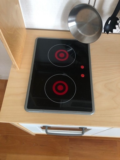IKEA /イケア 子供用おもちゃの台所 知育玩具 おままごとキッチン　※食器・調理器具付き。