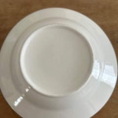 中古品　白いお皿4枚セットの画像