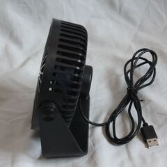 卓上　USB電源　扇風機　動作確認済みの画像