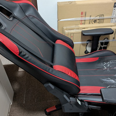 【中古無料】ゲーミングチェア【8/23 or 24引き渡し厳守 引取限定】の画像
