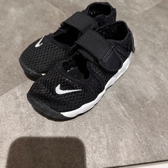 NIKE  サンダルの画像