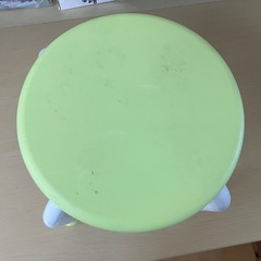 子ども用チェアーの画像