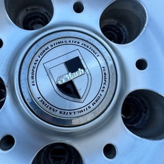 15インチ バリ溝タイヤ付き スタッドレス 195/65R15 4本セットの画像