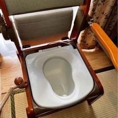 家具調　ポータブルトイレ　介護　の画像