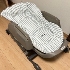 コンビ　ハイローチェア（手動）の画像