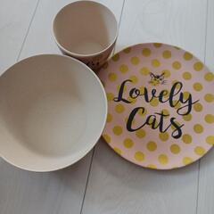 未使用品★ニコット　ラブリーキャッツ食器３点セットの画像