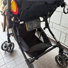 ベビーカー　コンビの画像