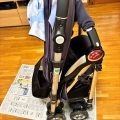 アプリカベビーカーの画像
