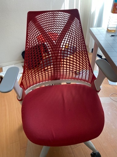 ハーマンミラー　セイルチェア　赤