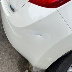 く日産ノートの画像