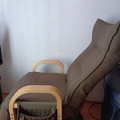 リクライニングチェアの画像