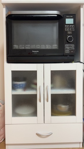お値引きします。。どなたか。。冷蔵庫、棚、シングルベッド、食器棚etc