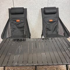 【アウトドアに最適】Ｄ esert F oxのテーブル&チェア2脚セットの画像