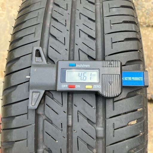 ブリジストン15インチset 165/55R15
