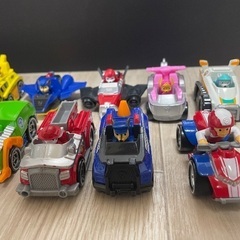 パウパト　ビーグル　ミニカー　おもちゃの画像