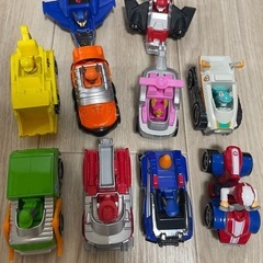 パウパト　ビーグル　ミニカー　おもちゃの画像