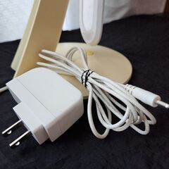 【無料譲渡】中古LEDデスクライト 高さ45センチの画像