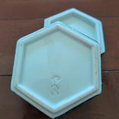 陶器物入れの画像