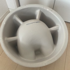 ベビーチェア バンボ ベージュの画像