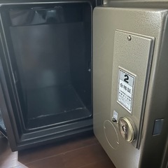 金庫の画像